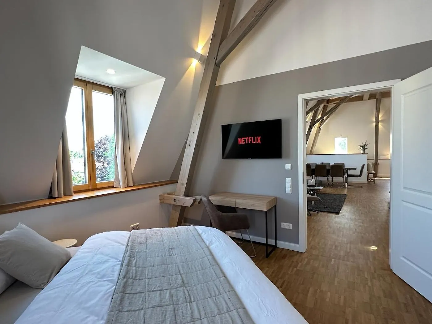 Appartamento Truly - Viel Platz Fuer Business & Familie - Modern, Garage, Fahrstuhl Augusta 0*,